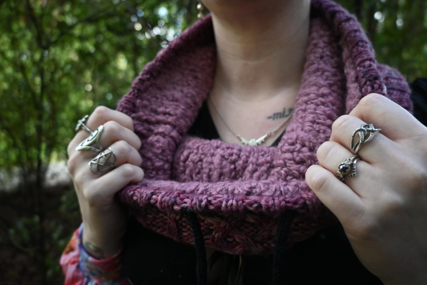Knit Sgiath Cowl Pattern