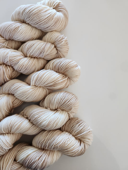 Boline - Hand Dyed Yarn